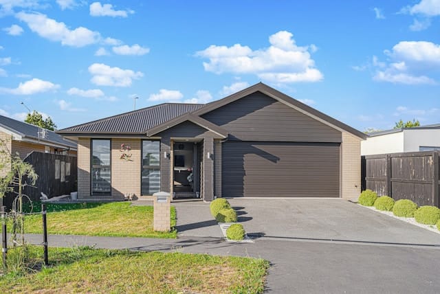 Roofing Materials Explained: A Sydney Roofing Specialist’s Guide